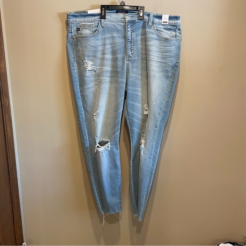 Judy Blue High Waist Skinny Fit Jeans with Distressing at Knee and Hem | 3XL